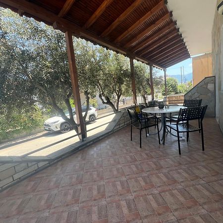 Villa Kostas Accommodations - Vrasná Exterior foto