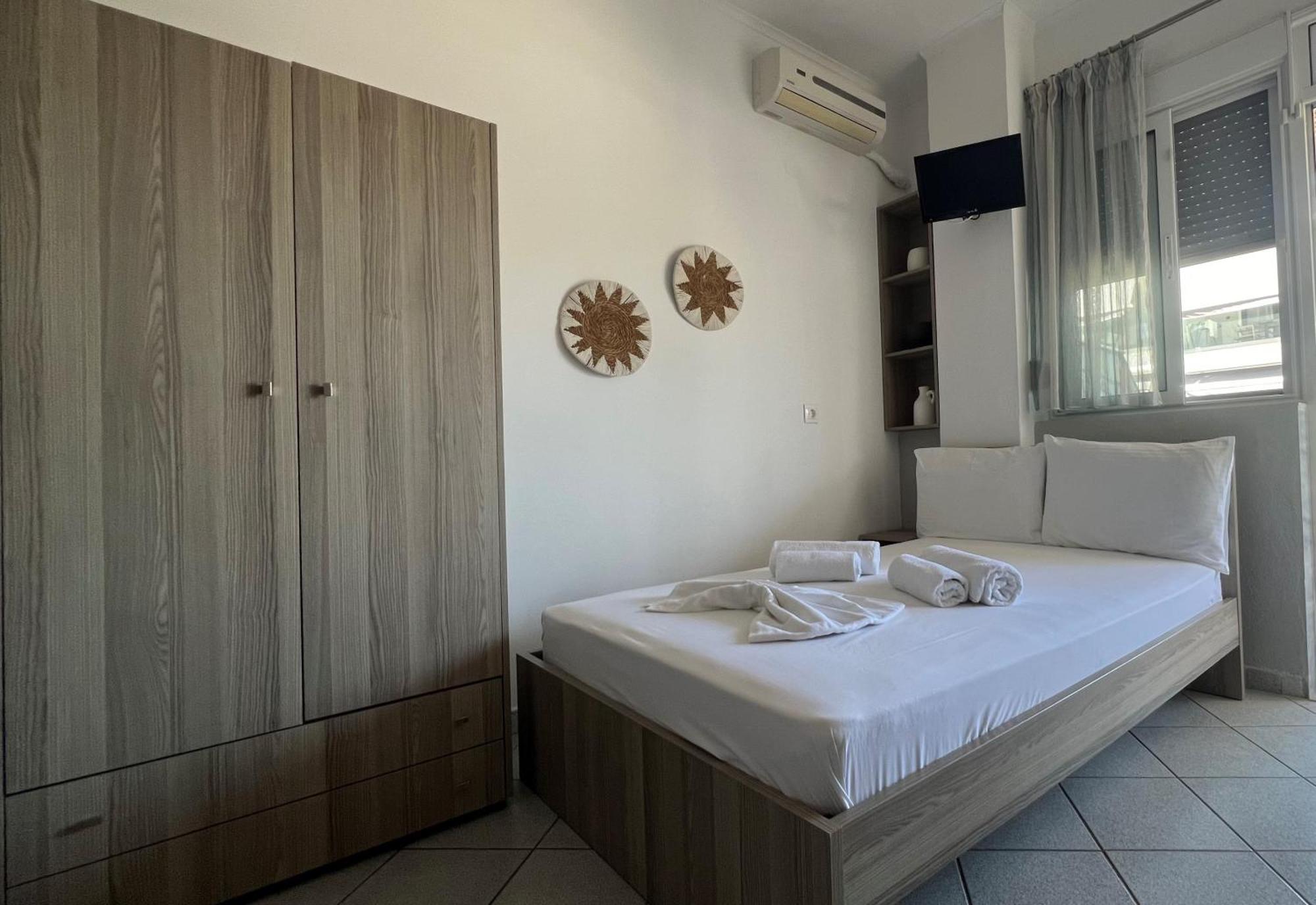 Villa Kostas Accommodations - Vrasná Exterior foto